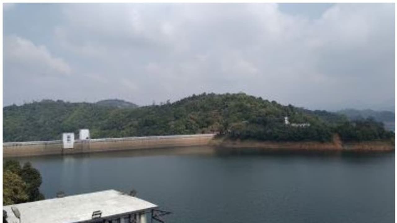 പമ്പ ഡാം ഉടൻ തുറക്കും; 5 മണിക്കൂറിനകം റാന്നി ടൗണിൽ വെള്ളമെത്തും, ആശങ്ക വേണ്ടെന്ന് കെഎസ്ഇബി പമ്പ ഡാം ഉടൻ തുറക്കും; 5 മണിക്കൂറിനകം റാന്നി ടൗണിൽ വെള്ളമെത്തും, ആശങ്ക വേണ്ടെന്ന് കെഎസ്ഇബി