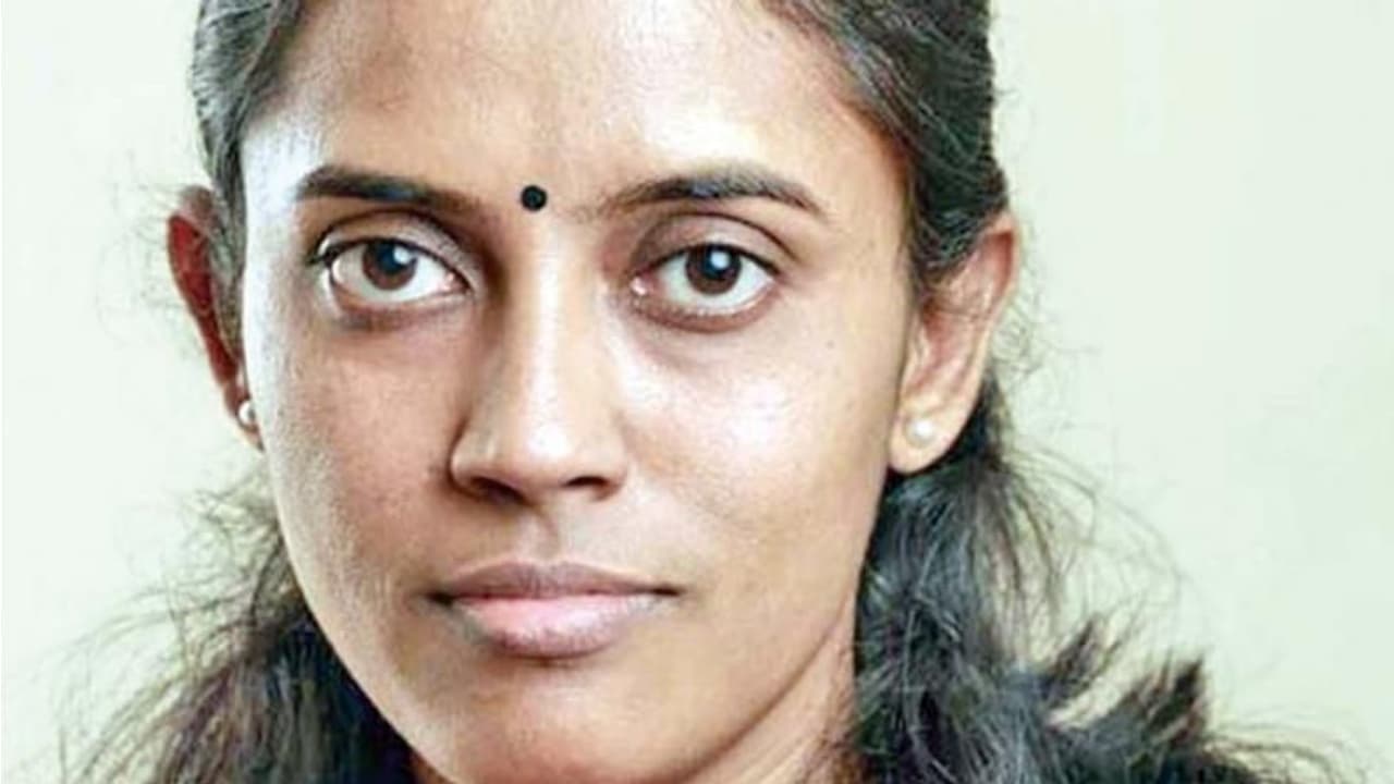 நாட்டின் சிறந்த முதல்வர் யார்…? கரூர் எம்பி ஜோதிமணி போட்ட ‘தடாலடி’ டுவிட்டர்.. நாட்டின் சிறந்த முதல்வர் யார்…? கரூர் எம்பி ஜோதிமணி போட்ட ‘தடாலடி’ டுவிட்டர்..