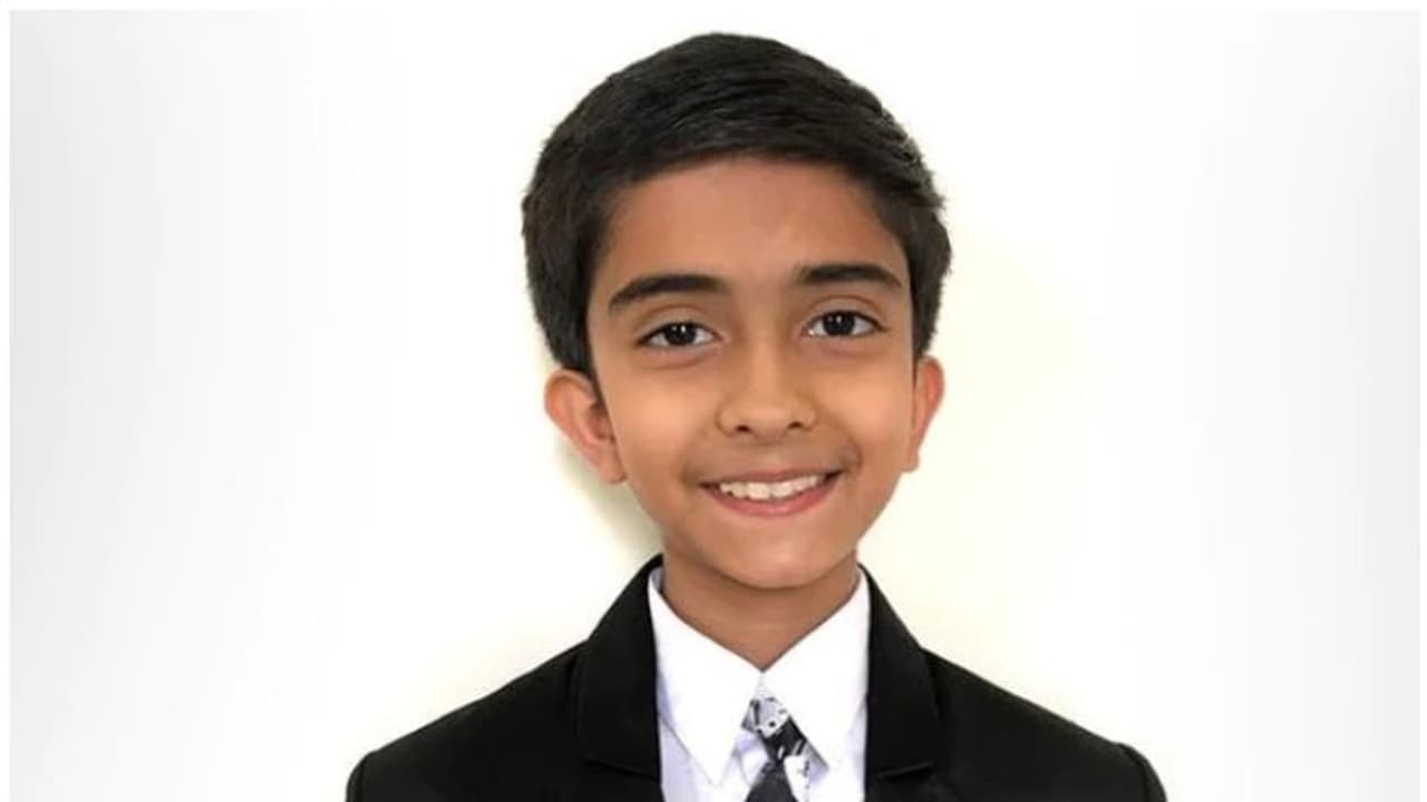 ചെറുതല്ല ഈ കണ്ടുപിടിത്തങ്ങള്; കൃഷിക്കും സമുദ്ര സംരക്ഷണത്തിനും റോബോര്ട്ടുകള് നിര്മ്മിച്ച് ഇന്ത്യന് ബാലന് ചെറുതല്ല ഈ കണ്ടുപിടിത്തങ്ങള്; കൃഷിക്കും സമുദ്ര സംരക്ഷണത്തിനും റോബോര്ട്ടുകള് നിര്മ്മിച്ച് ഇന്ത്യന് ബാലന്