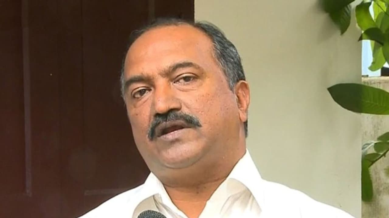 Silver Line : സിൽവർ ലൈൻ പദ്ധതി; ജനങ്ങളെ ബോധ്യപ്പെടുത്തി മുൻപോട്ട് പോകുമെന്ന് കെ എൻ ബാലഗോപാൽ Silver Line : സിൽവർ ലൈൻ പദ്ധതി; ജനങ്ങളെ ബോധ്യപ്പെടുത്തി മുൻപോട്ട് പോകുമെന്ന് കെ എൻ ബാലഗോപാൽ