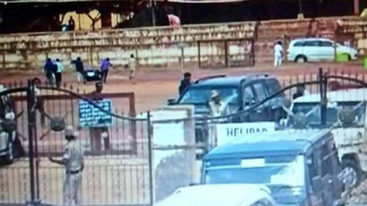 ಮೋದಿ ಜೊತೆ ತಂದಿದ್ದ ರಹಸ್ಯ ಪೆಟ್ಟಿಗೆಯಲ್ಲಿದ್ದುದೇನು ಎನ್ನುವುದು ಬಹಿರಂಗ..?