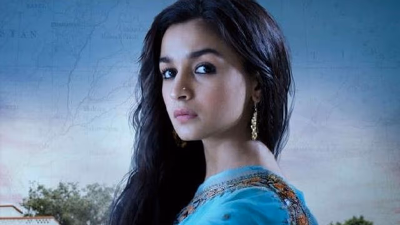 Alia Bhatt claps back at Kangana Ranaut, sister Rangoli Chandel Alia Bhatt claps back at Kangana Ranaut, sister Rangoli Chandel
