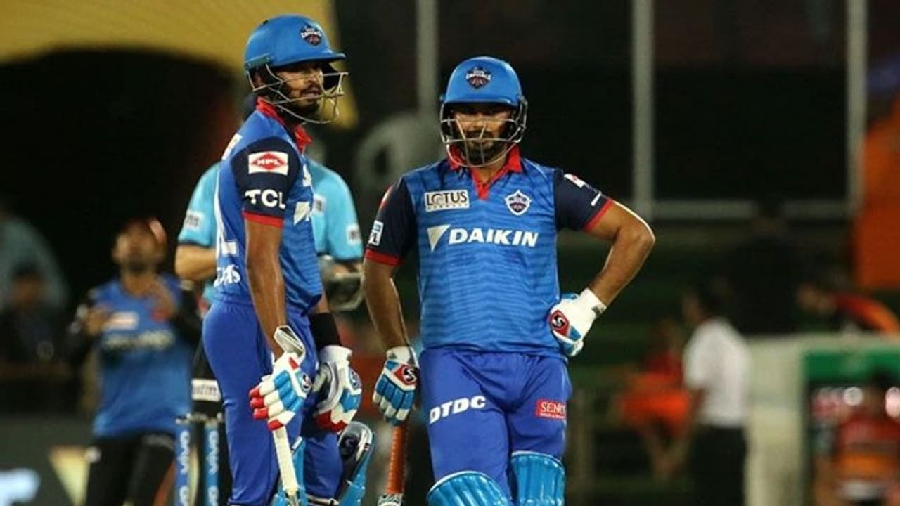 IPL 2019: ಸನ್ರೈಸರ್ಸ್ ಗೆಲುವಿಗೆ 156 ರನ್ ಟಾರ್ಗೆಟ್ ನೀಡಿದ ಡೆಲ್ಲಿ! IPL 2019: ಸನ್ರೈಸರ್ಸ್ ಗೆಲುವಿಗೆ 156 ರನ್ ಟಾರ್ಗೆಟ್ ನೀಡಿದ ಡೆಲ್ಲಿ!