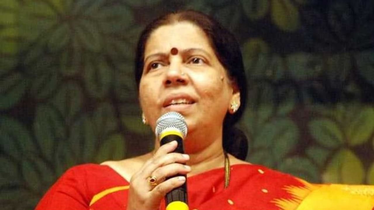 രണ്ട് വട്ടം വോട്ട് ചെയ്യാൻ പറഞ്ഞു; ബിജെപി നേതാവിനെതിരെ കേസ് രണ്ട് വട്ടം വോട്ട് ചെയ്യാൻ പറഞ്ഞു; ബിജെപി നേതാവിനെതിരെ കേസ്