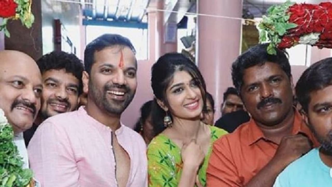 ‘ಬ್ರಹ್ಮಚಾರಿ’ ಆದ ನೀನಾಸಂ ಸತೀಶ್! ‘ಬ್ರಹ್ಮಚಾರಿ’ ಆದ ನೀನಾಸಂ ಸತೀಶ್!