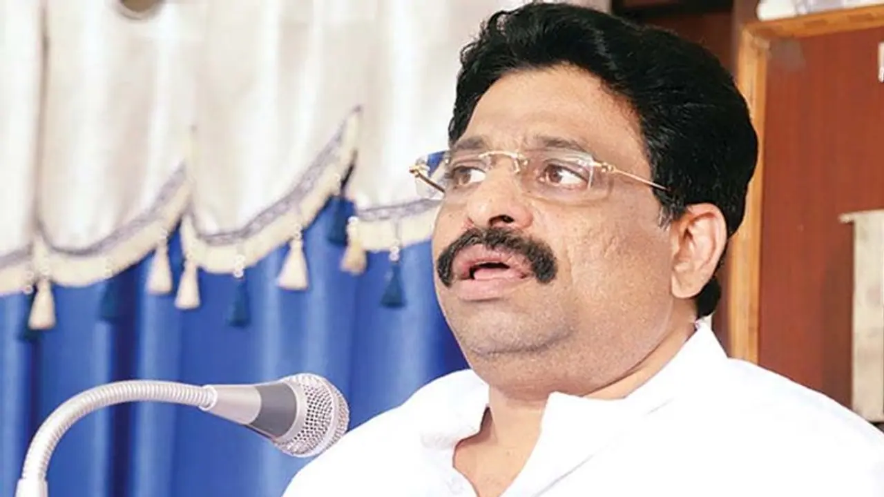 ఆ కరోనా పరికాలతో ఫోటోలకు ఫోజా... సిగ్గుగా లేదా జగన్ గారు: బుద్దా వెంకన్న ఫైర్ ఆ కరోనా పరికాలతో ఫోటోలకు ఫోజా... సిగ్గుగా లేదా జగన్ గారు: బుద్దా వెంకన్న ఫైర్