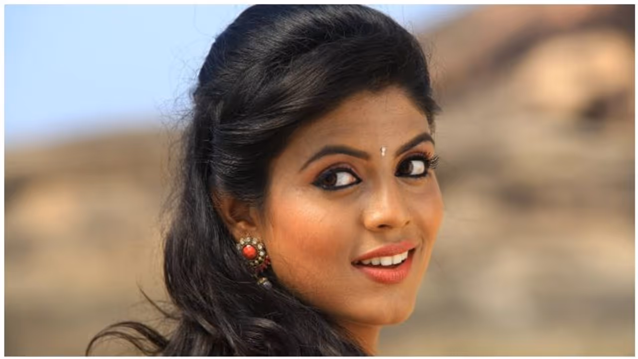 'காபி' மூலம் நிறைவேறிய இனியாவின் கனவு! 'காபி' மூலம் நிறைவேறிய இனியாவின் கனவு!