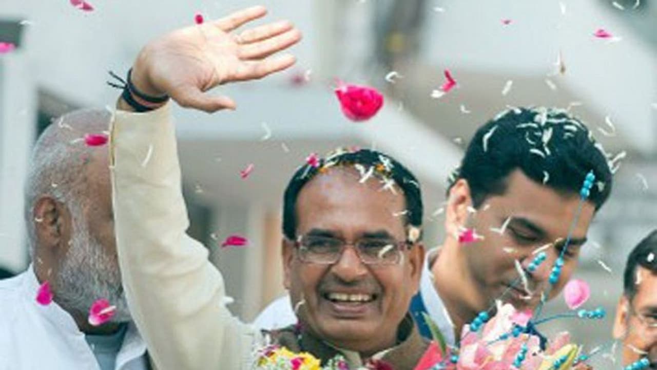 ಮಧ್ಯಪ್ರದೇಶದಲ್ಲಿ ಬಿಜೆಪಿ ಗೆಲುವಿನ ಕಹಳೆ ಎಂದ ಎಕ್ಸಿಟ್ ಪೋಲ್! ಮಧ್ಯಪ್ರದೇಶದಲ್ಲಿ ಬಿಜೆಪಿ ಗೆಲುವಿನ ಕಹಳೆ ಎಂದ ಎಕ್ಸಿಟ್ ಪೋಲ್!