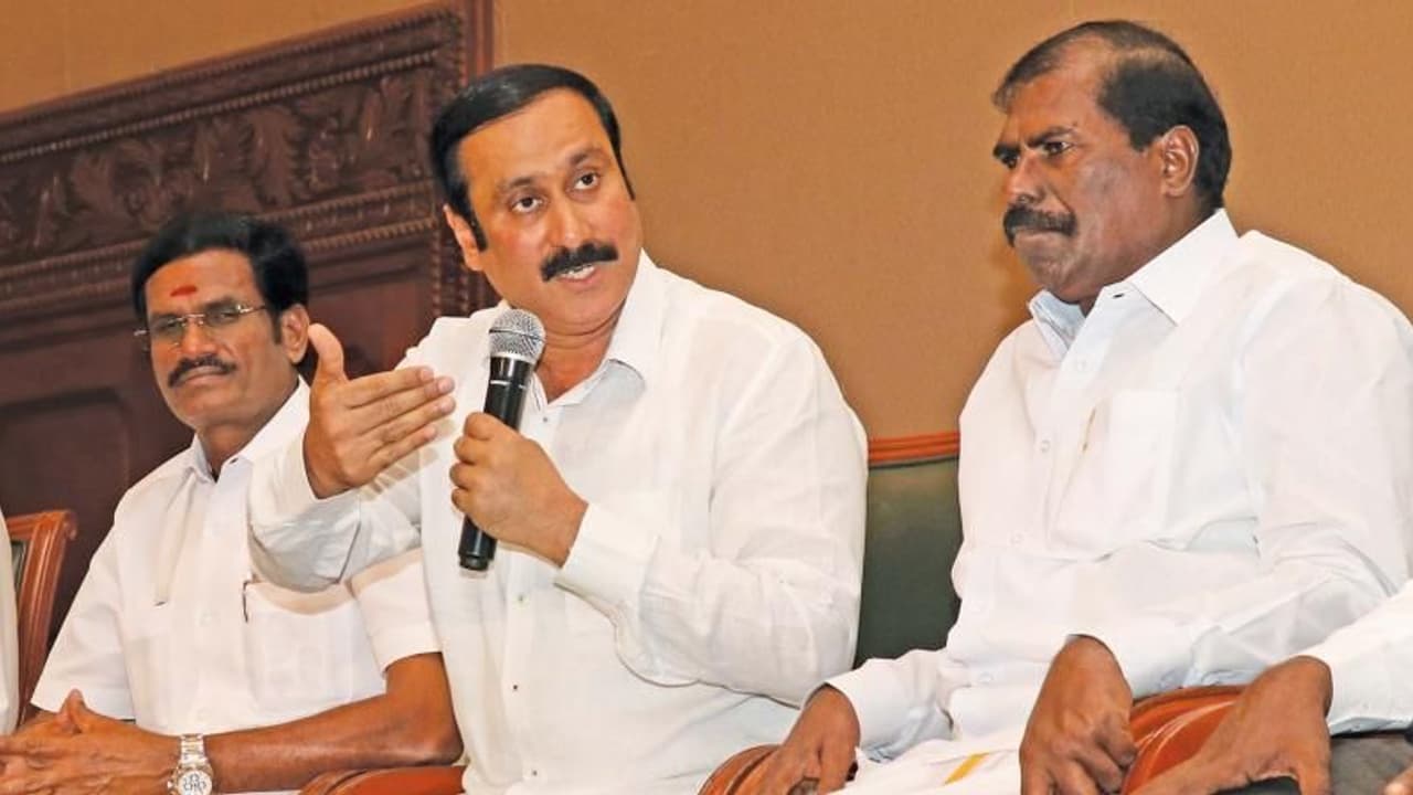 அன்புமணி ஆட்சியை பிடிக்க நினைப்பது முட்டாள்தனத்தின் உச்சம்!: வெறுப்பை உமிழும் அ.தி.மு.க! டமாலாகும் கூட்டணி? அன்புமணி ஆட்சியை பிடிக்க நினைப்பது முட்டாள்தனத்தின் உச்சம்!: வெறுப்பை உமிழும் அ.தி.மு.க! டமாலாகும் கூட்டணி?