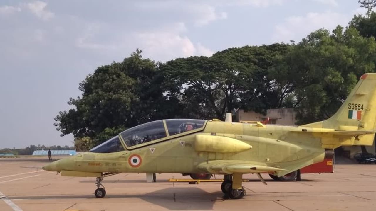 HAL HJT: ಗಿರಿಗಿಟ್ಲೆ ಪರೀಕ್ಷೆಯಲ್ಲಿ ಎಚ್ಎಎಲ್ ನಿರ್ಮಿತ ಐಜೆಟಿ ವಿಮಾನ ಪಾಸ್! HAL HJT: ಗಿರಿಗಿಟ್ಲೆ ಪರೀಕ್ಷೆಯಲ್ಲಿ ಎಚ್ಎಎಲ್ ನಿರ್ಮಿತ ಐಜೆಟಿ ವಿಮಾನ ಪಾಸ್!