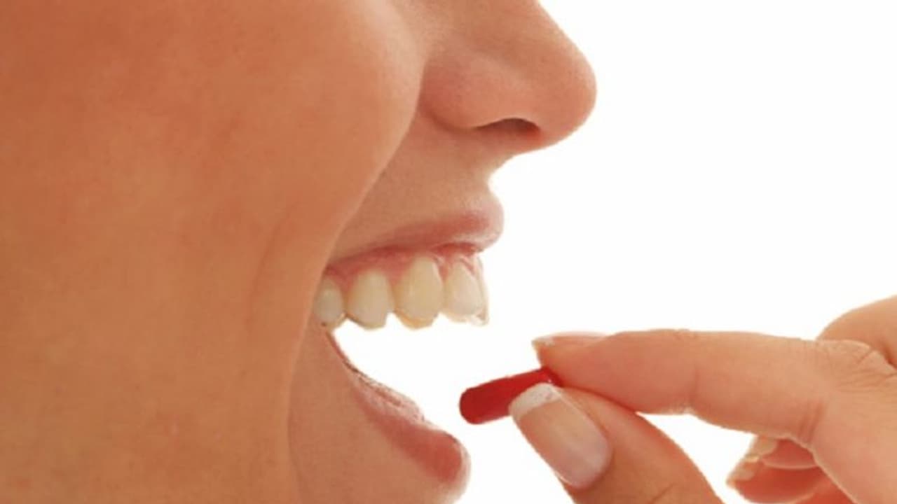 ವಿಟಮಿನ್ ಕೊರತೆಯಿಂದ ಕಾಡೋ ಅನಾರೋಗ್ಯ... ವಿಟಮಿನ್ ಕೊರತೆಯಿಂದ ಕಾಡೋ ಅನಾರೋಗ್ಯ...