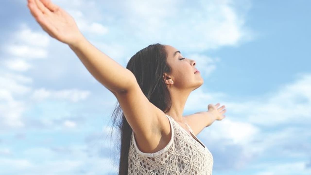 అంతర్జాతీయ మహిళా దినోత్సవం 2023: ఆడవాళ్లూ మీకే రోగాల రిస్క ఎక్కువ.. ఆరోగ్యంగా ఉండలంటే ఈ చిట్కాలను పాటించండి.