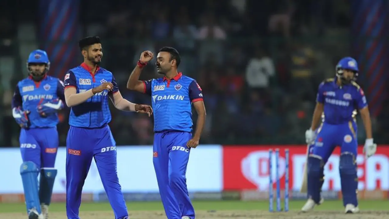 IPL ಟೂರ್ನಿಯಲ್ಲಿ ಅಪರೂಪದ ದಾಖಲೆ ಬರೆದ ಅಮಿತ್ ಮಿಶ್ರಾ IPL ಟೂರ್ನಿಯಲ್ಲಿ ಅಪರೂಪದ ದಾಖಲೆ ಬರೆದ ಅಮಿತ್ ಮಿಶ್ರಾ