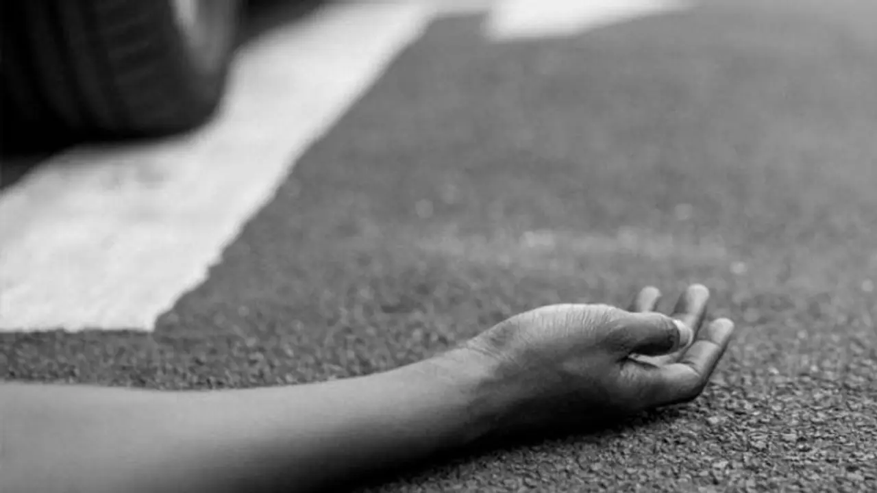 ಬಾಂಬ್ ಸ್ಫೋಟಿಸಿ ಪ್ರೇಮಿಗಳ ಆತ್ಮಹತ್ಯೆ! ಬಾಂಬ್ ಸ್ಫೋಟಿಸಿ ಪ್ರೇಮಿಗಳ ಆತ್ಮಹತ್ಯೆ!