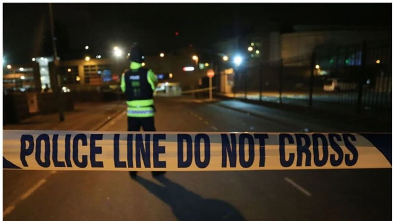 టెక్సాస్ ఘటన మరువకముందే.. అమెరికాలో మరోసారి కాల్పుల కలకలం.. నిందితుడితో సహా ఐదుగురు మృతి... టెక్సాస్ ఘటన మరువకముందే.. అమెరికాలో మరోసారి కాల్పుల కలకలం.. నిందితుడితో సహా ఐదుగురు మృతి...