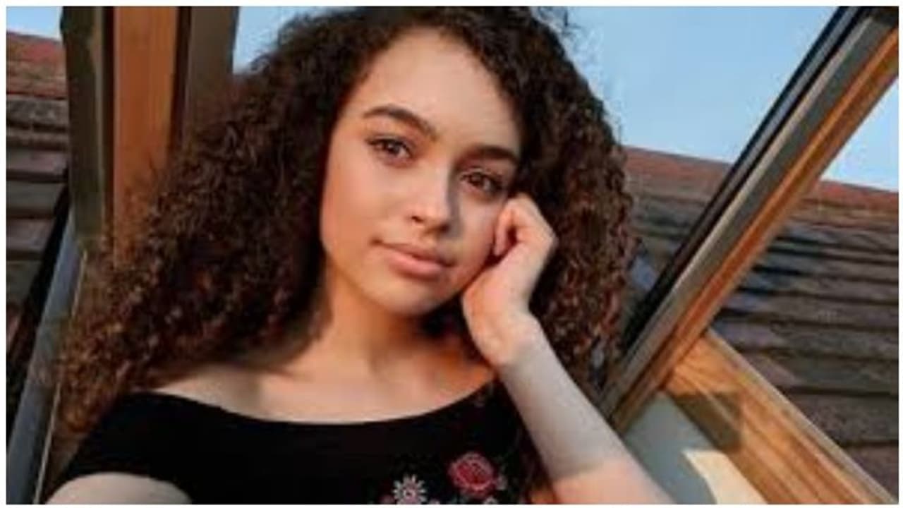 16 வயதில் மரணமடைந்த பிரபல நடிகை! காரணம் என்ன? நீடிக்கும் மர்மம்! 16 வயதில் மரணமடைந்த பிரபல நடிகை! காரணம் என்ன? நீடிக்கும் மர்மம்!