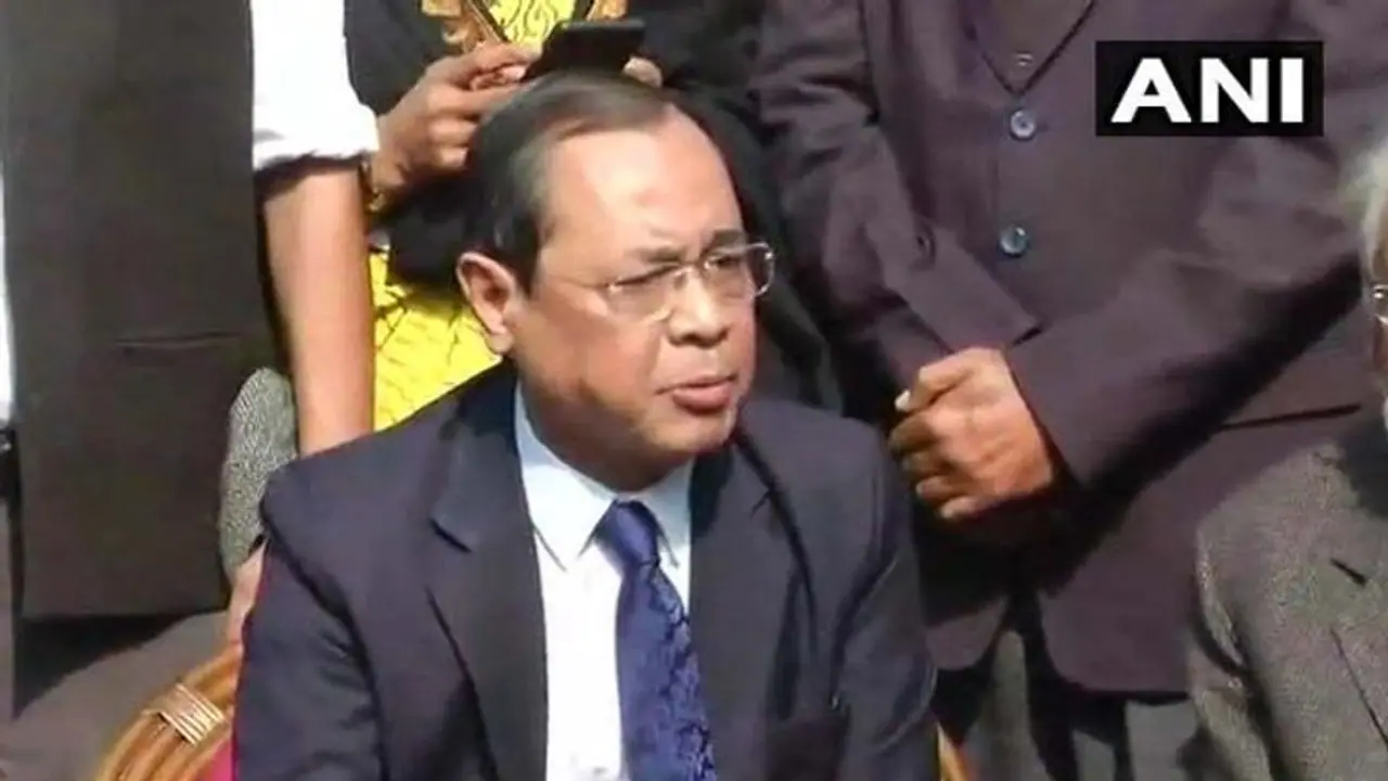 Supreme Court on CJI case: Rich and powerful will burn fingers if they play with fire Supreme Court on CJI case: Rich and powerful will burn fingers if they play with fire