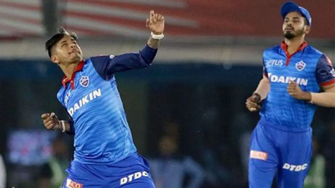 ಗೇಲ್ ಮಿಂಚು: ಡೆಲ್ಲಿಗೆ ಸವಾಲಿನ ಗುರಿ ಗೇಲ್ ಮಿಂಚು: ಡೆಲ್ಲಿಗೆ ಸವಾಲಿನ ಗುರಿ