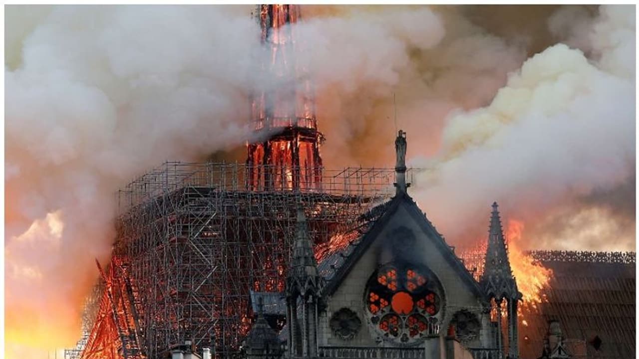 നോത്രദാമിന് മാത്രം കിട്ടുന്ന ചില പരിഗണനകള് നോത്രദാമിന് മാത്രം കിട്ടുന്ന ചില പരിഗണനകള്