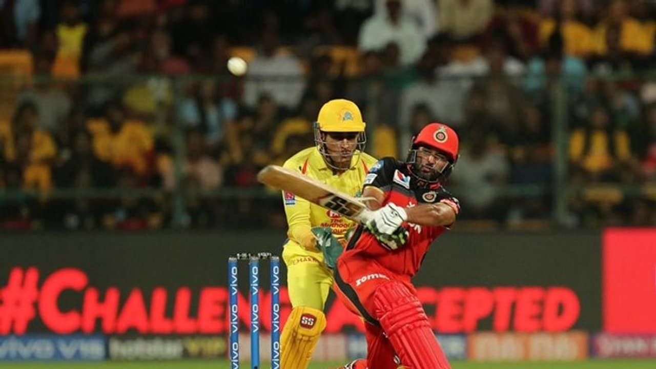 ധോണിയാണോ കരിയറിന് വിലങ്ങുതടിയായത്..? മറുപടിയുമായി പാര്‍ത്ഥിവ് പട്ടേല്‍