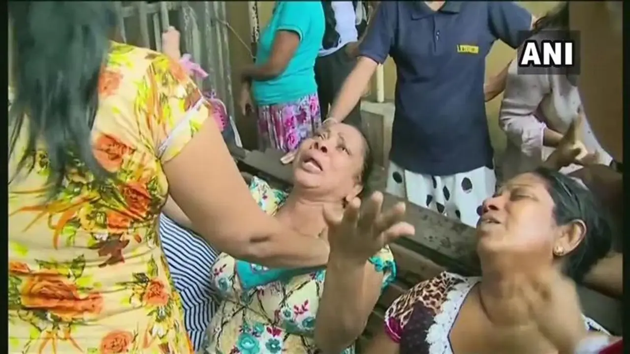 శ్రీలంక పేలుళ్లలో ముగ్గురు భారతీయుల మృతి, వారు వీరే.. శ్రీలంక పేలుళ్లలో ముగ్గురు భారతీయుల మృతి, వారు వీరే..