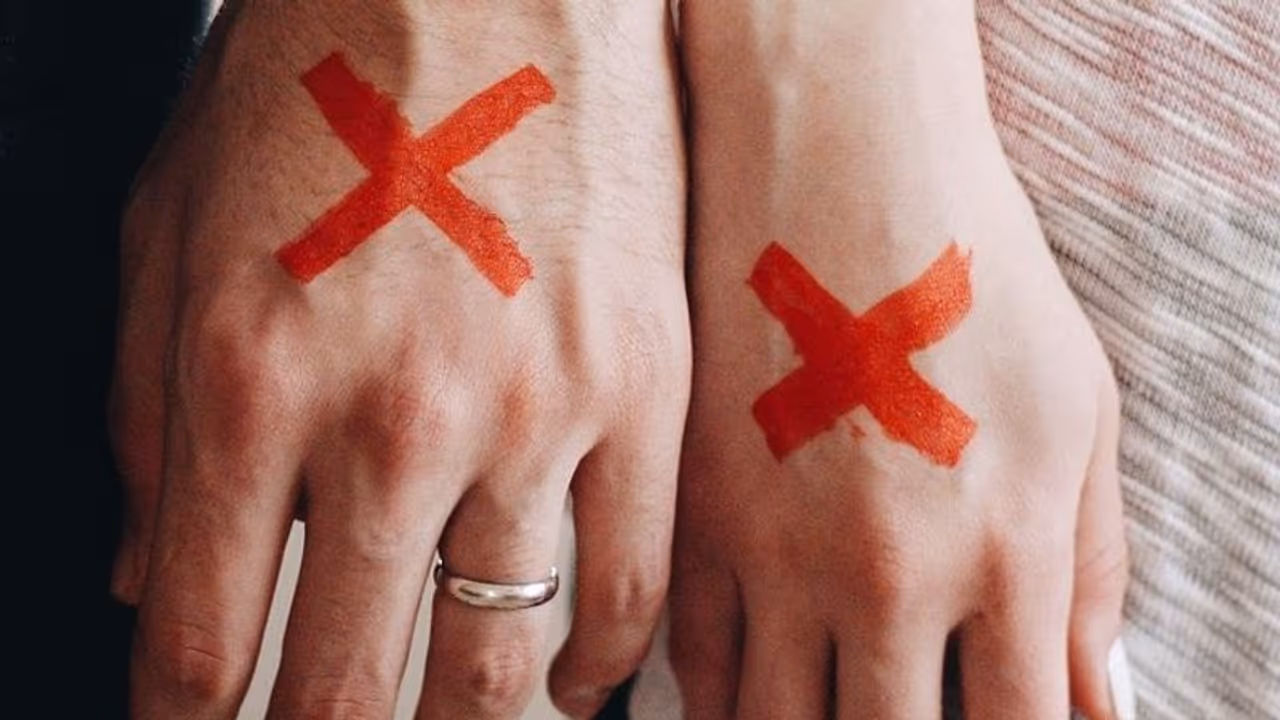 ভারতে ডিভোর্সের সংখ্যা সবচেয়ে কম, কেন টিকে যায় বিয়ে ভারতে ডিভোর্সের সংখ্যা সবচেয়ে কম, কেন টিকে যায় বিয়ে