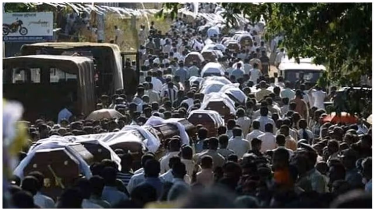 Sri Lanka blasts: Police carry out controlled explosion