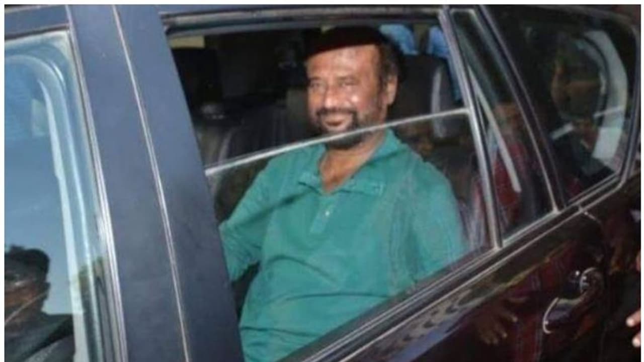 ദര്‍ബാര്‍ ഷൂട്ടിംഗ് പുനരാരംഭിച്ചു; സെറ്റില്‍ നിന്നുള്ള രജനികാന്തിന്റെ ചിത്രം വൈറലാകുന്നു!