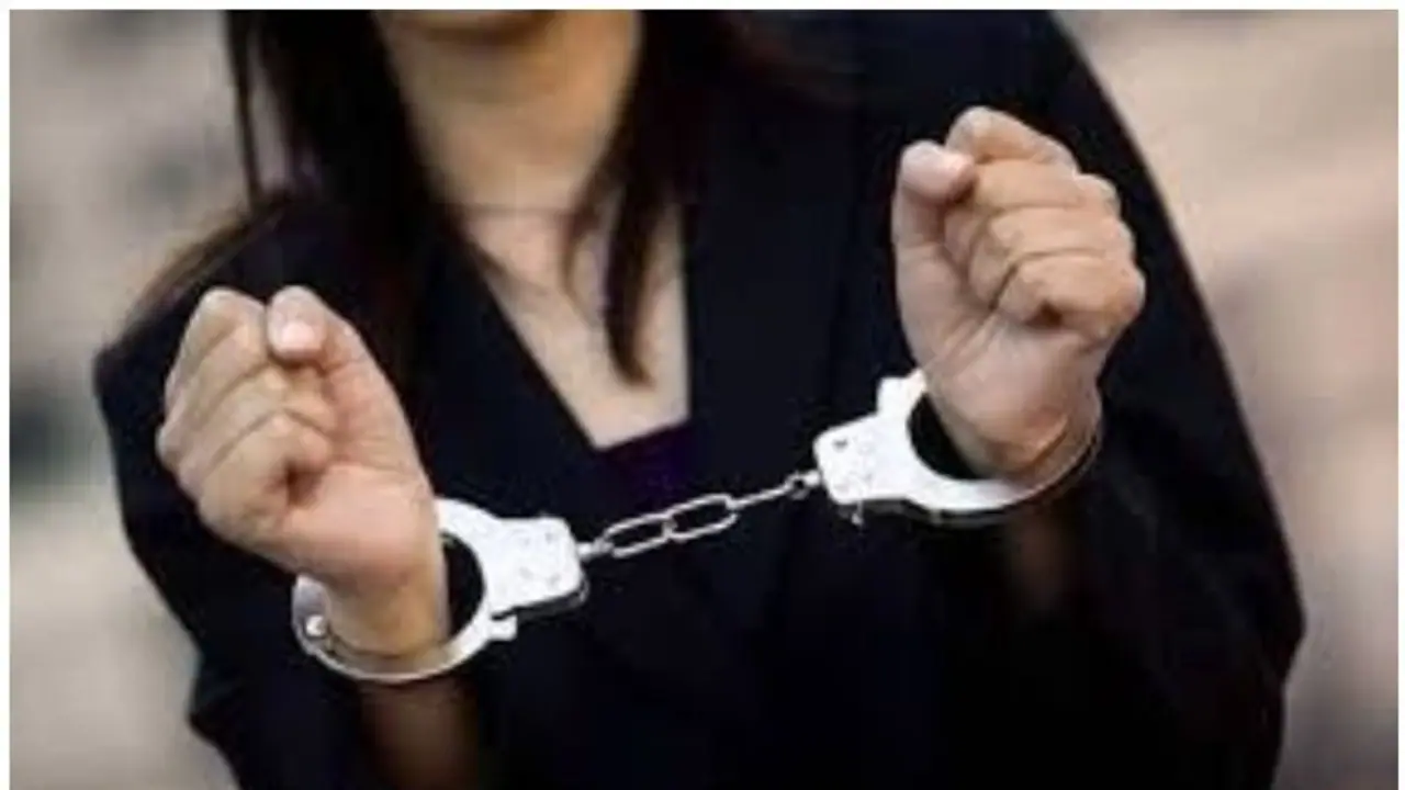 ರೌಡಿಶೀಟರ್ ಕೊಲೆಗೆ ಸುಪಾರಿ: ಚಿತ್ರನಟಿ ಪ್ರಿಯಾಂಕಾ ಬಂಧನ ರೌಡಿಶೀಟರ್ ಕೊಲೆಗೆ ಸುಪಾರಿ: ಚಿತ್ರನಟಿ ಪ್ರಿಯಾಂಕಾ ಬಂಧನ