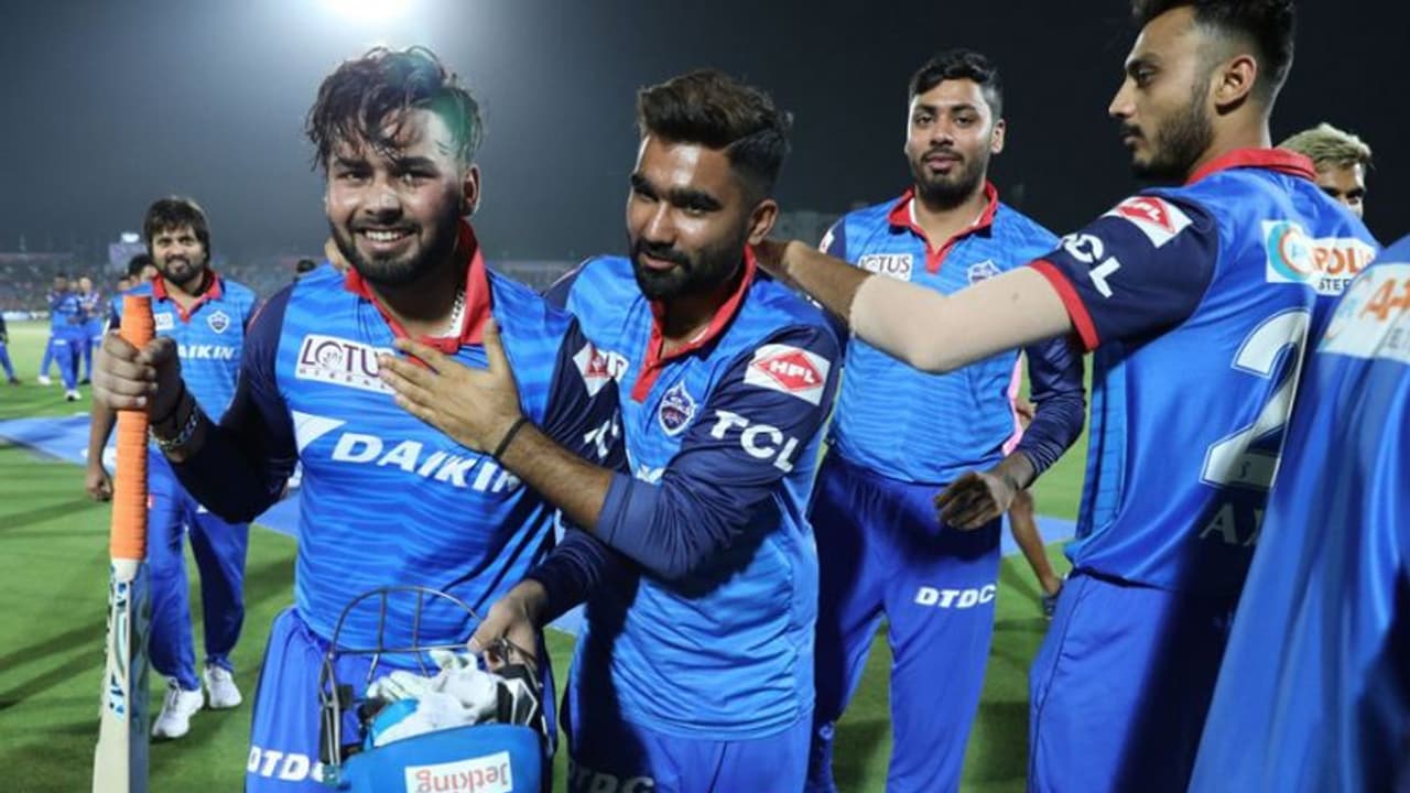 ಮೊದಲ ಸ್ಥಾನದಲ್ಲಿ ಡೆಲ್ಲಿ ಇತಿಹಾಸದಲ್ಲೇ ಇದೇ ಮೊದಲು ಎಂದ ಫ್ಯಾನ್ಸ್! ಮೊದಲ ಸ್ಥಾನದಲ್ಲಿ ಡೆಲ್ಲಿ ಇತಿಹಾಸದಲ್ಲೇ ಇದೇ ಮೊದಲು ಎಂದ ಫ್ಯಾನ್ಸ್!