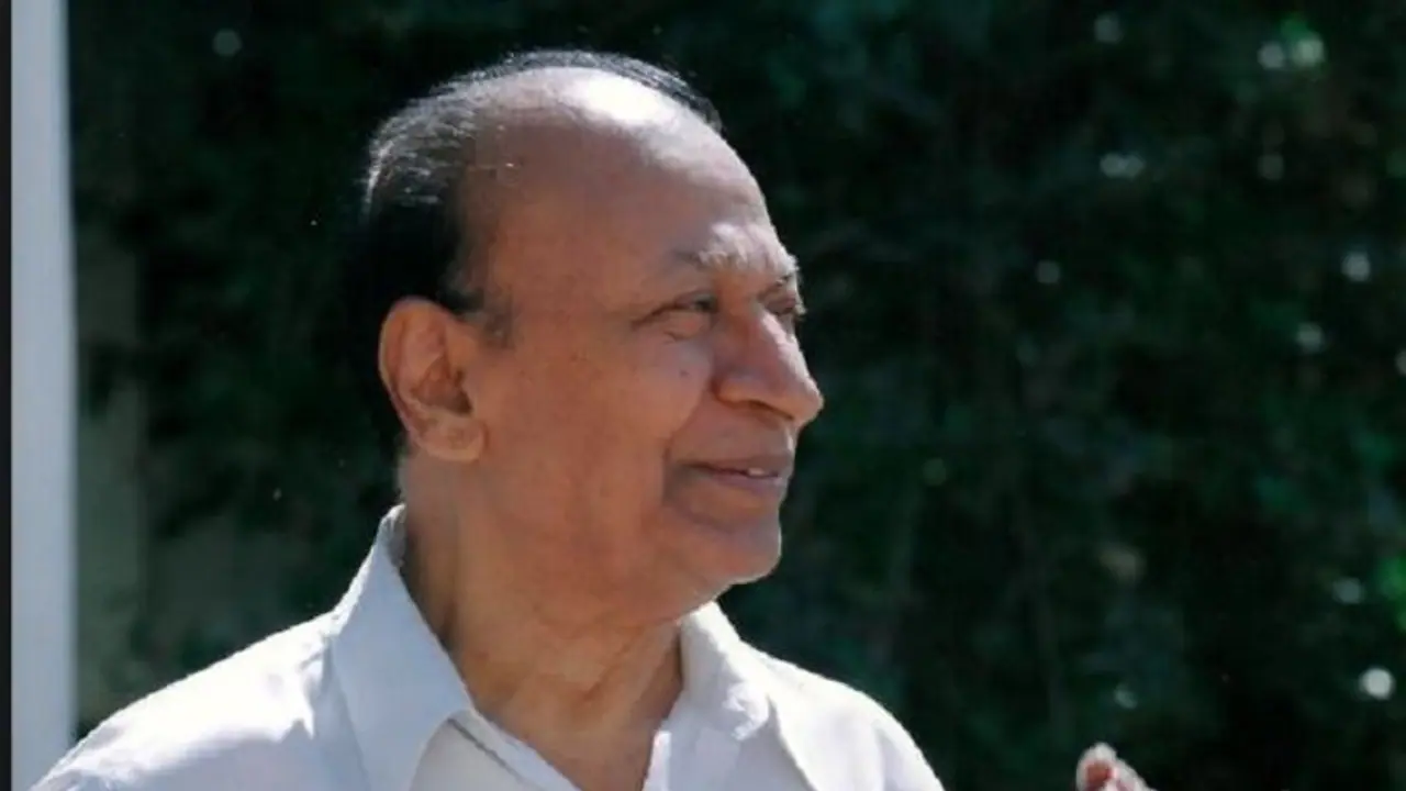 ಏ. 24 ರಾಜ್ ಹುಟ್ಟುಹಬ್ಬ; ಒಂದು ದಿನ ಮುಂಚಿತವಾಗಿ ವಿಶ್ ಮಾಡಿದ ಸಿಎಂ ಏ. 24 ರಾಜ್ ಹುಟ್ಟುಹಬ್ಬ; ಒಂದು ದಿನ ಮುಂಚಿತವಾಗಿ ವಿಶ್ ಮಾಡಿದ ಸಿಎಂ