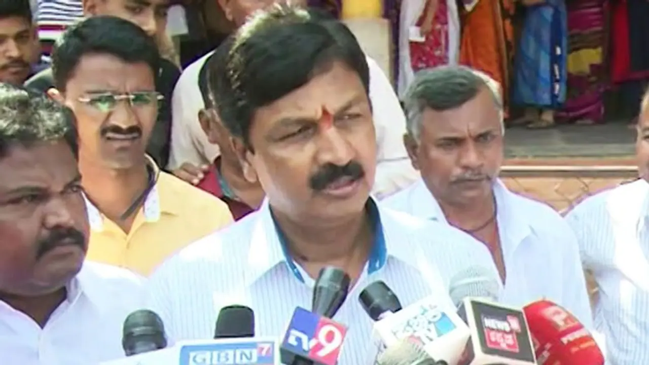 Karnataka Congress crisis: Ramesh Jarkiholi blames brother; BJP says govt will collapse Karnataka Congress crisis: Ramesh Jarkiholi blames brother; BJP says govt will collapse