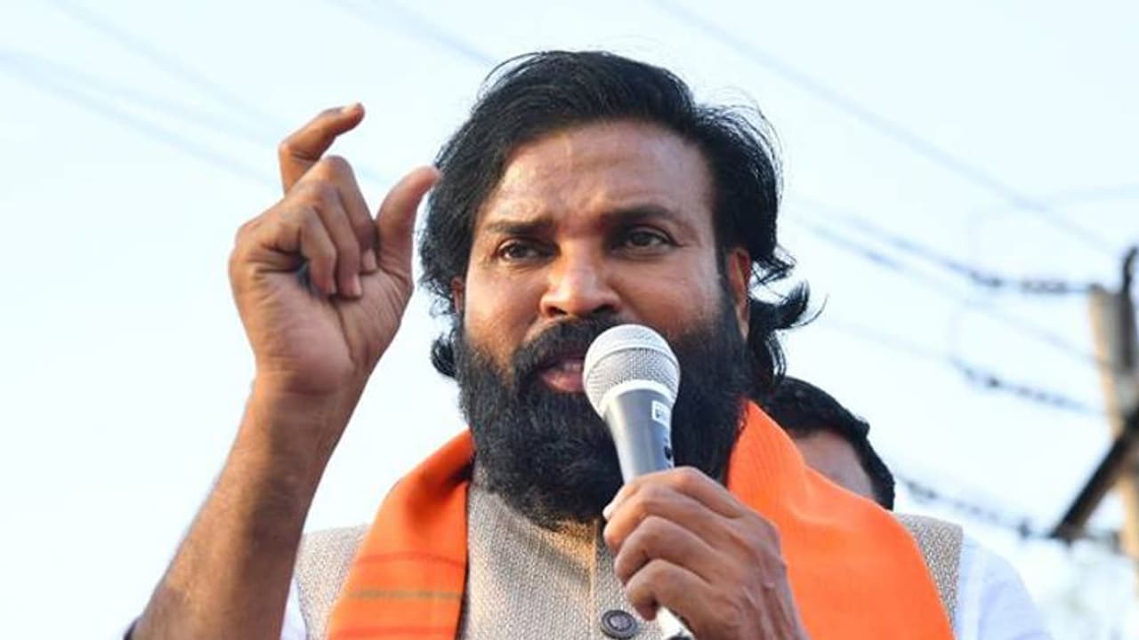 1 ತಾಸಲ್ಲಿ ಶೇ. 20 ರಷ್ಟು ಮತದಾನ ಸಾಧ್ಯನಾ? 1 ತಾಸಲ್ಲಿ ಶೇ. 20 ರಷ್ಟು ಮತದಾನ ಸಾಧ್ಯನಾ?