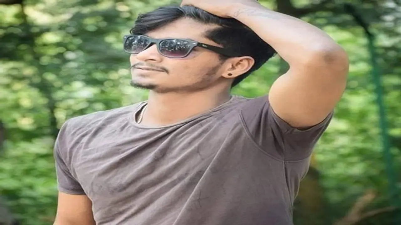 ಹಣ ದುರುಪಯೋಗ ಆರೋಪ, ನೊಂದ ಹಾಸನದ ಯುವಕ ಆತ್ಮಹತ್ಯೆ ಹಣ ದುರುಪಯೋಗ ಆರೋಪ, ನೊಂದ ಹಾಸನದ ಯುವಕ ಆತ್ಮಹತ್ಯೆ