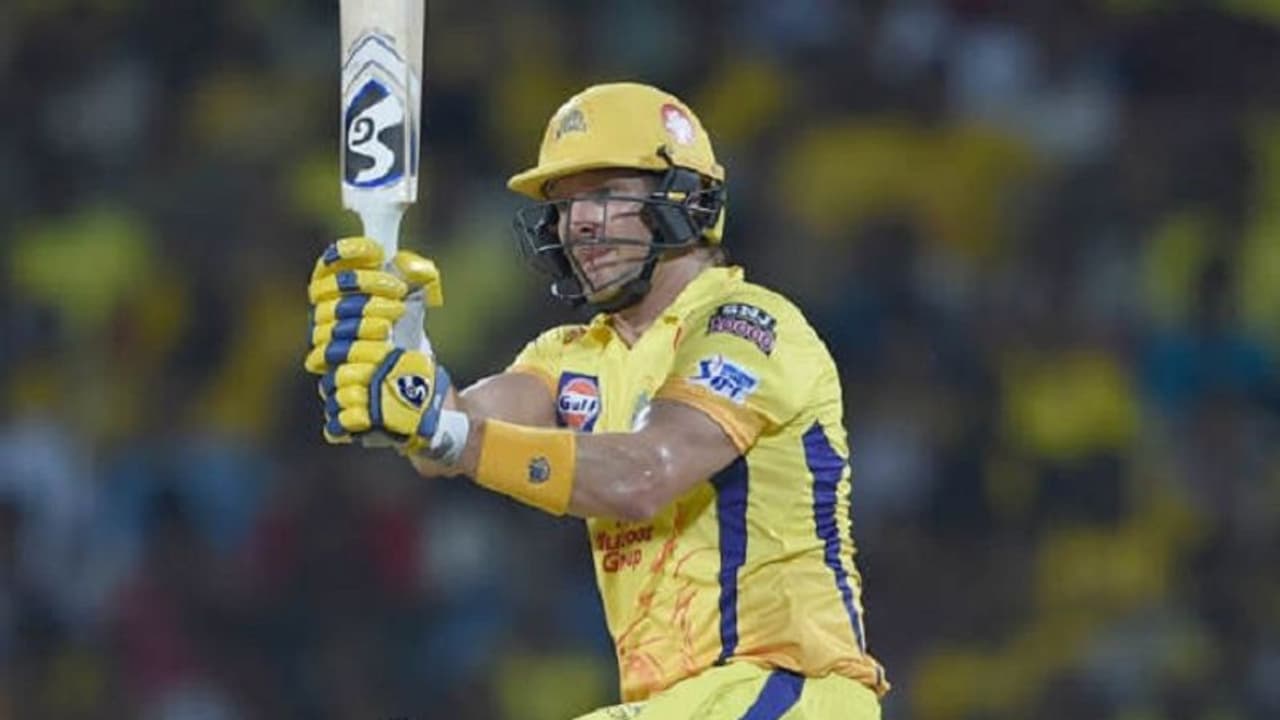 வாட்சன் அதிரடி.. சன்ரைசர்ஸ் அணியை அடித்து துவம்சம் செய்த சிஎஸ்கே !! வாட்சன் அதிரடி.. சன்ரைசர்ஸ் அணியை அடித்து துவம்சம் செய்த சிஎஸ்கே !!