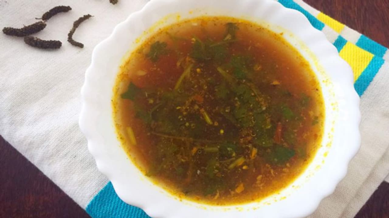 ഈ 'രസം' ഉണ്ടെങ്കിൽ ഒരു പറ ചോറുണ്ണാം; തയ്യാറാക്കുന്ന വിധം... ഈ 'രസം' ഉണ്ടെങ്കിൽ ഒരു പറ ചോറുണ്ണാം; തയ്യാറാക്കുന്ന വിധം...