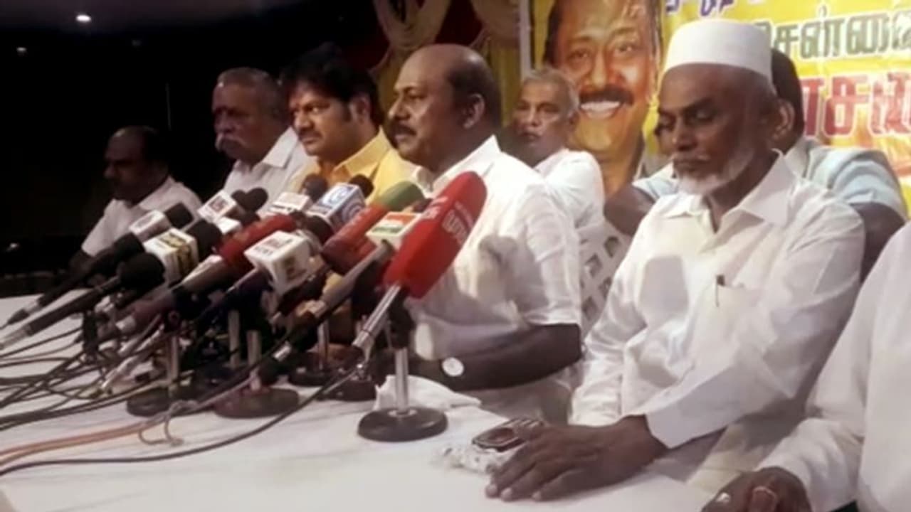 கடைகள் 3 மணிவரை திறந்திருக்க அனுமதிக்க வேண்டும்.. மு.க ஸ்டாலினுக்கு விக்கிரமராஜா கோரிக்கை.