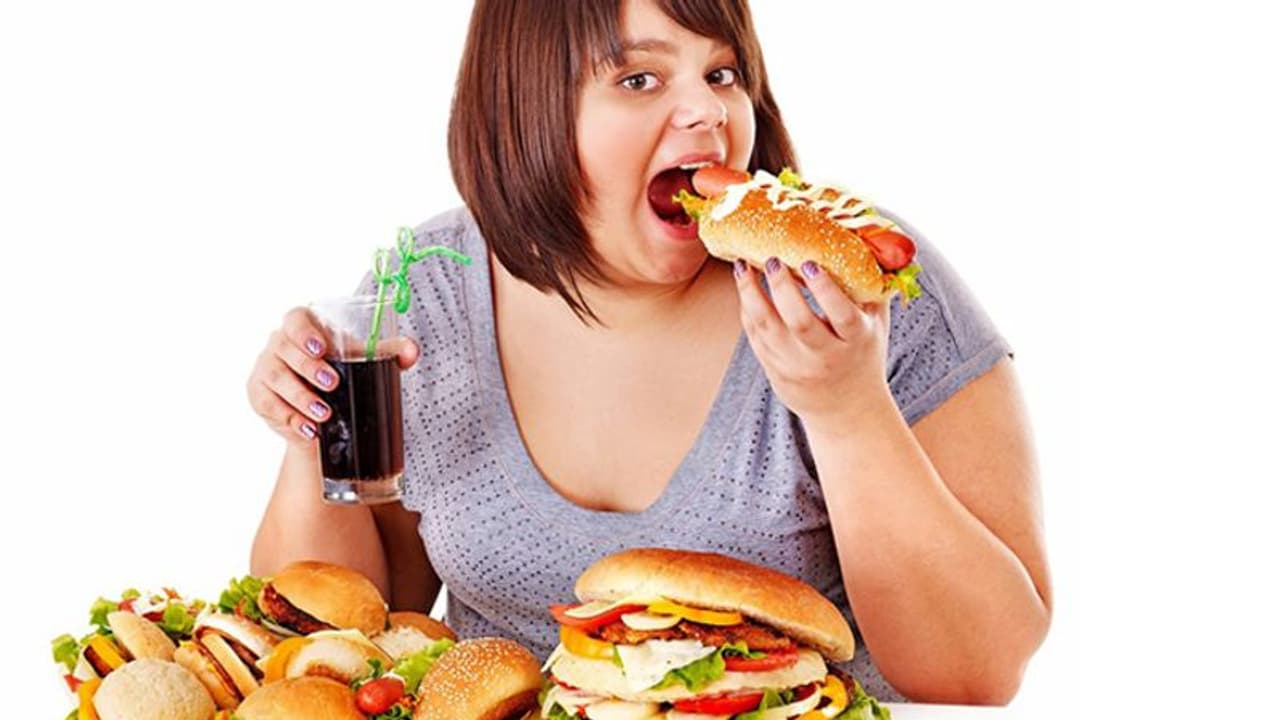 പൊണ്ണത്തടിയുണ്ടോ; ഈ 4 കാര്യങ്ങൾ ശ്രദ്ധിച്ചാൽ മതി പൊണ്ണത്തടിയുണ്ടോ; ഈ 4 കാര്യങ്ങൾ ശ്രദ്ധിച്ചാൽ മതി