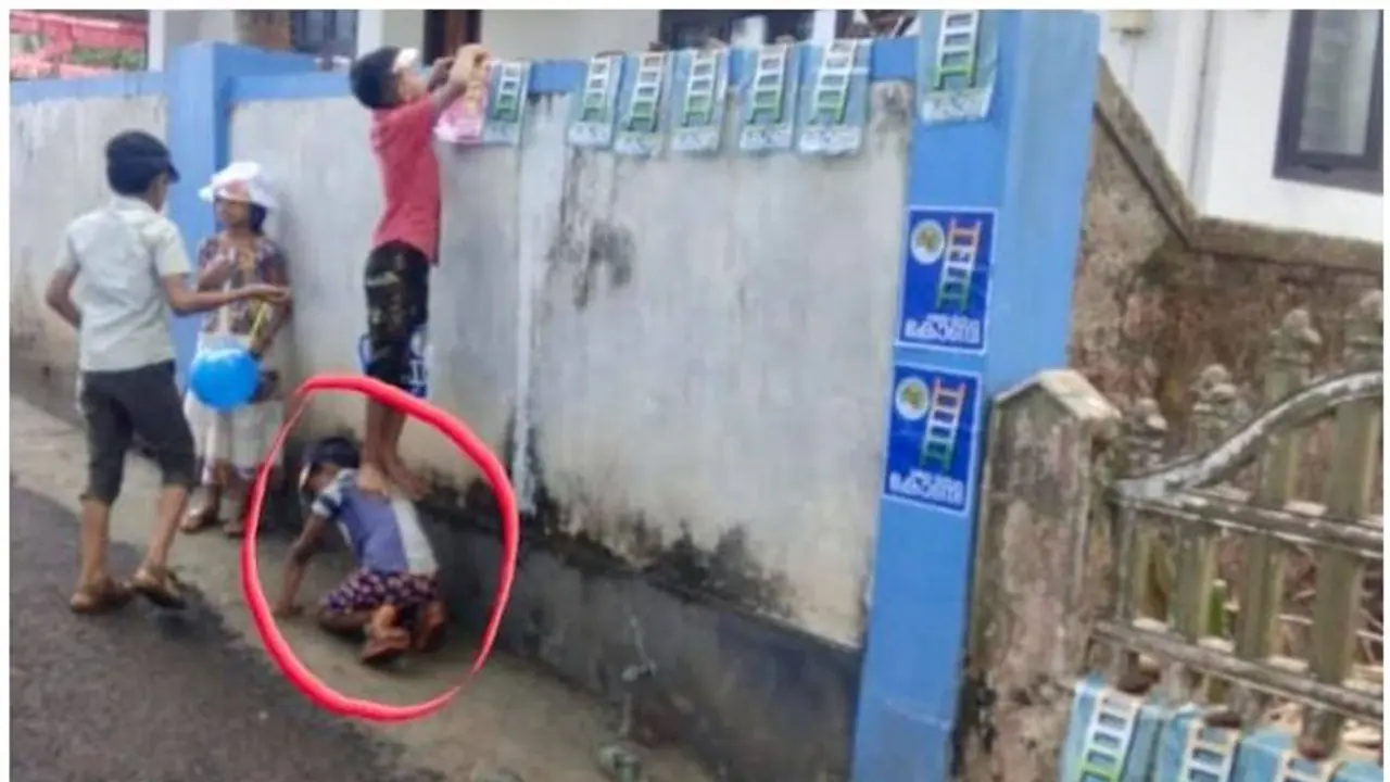 'ഇതാണ് മനസ്സ് നിറഞ്ഞുള്ള സമര്പ്പണം' ; കുട്ടിപ്രവര്ത്തകരെക്കുറിച്ച് കുഞ്ഞാലിക്കുട്ടിയുടെ ഫേസ്ബുക്ക് പോസ്റ്റ് 'ഇതാണ് മനസ്സ് നിറഞ്ഞുള്ള സമര്പ്പണം' ; കുട്ടിപ്രവര്ത്തകരെക്കുറിച്ച് കുഞ്ഞാലിക്കുട്ടിയുടെ ഫേസ്ബുക്ക് പോസ്റ്റ്