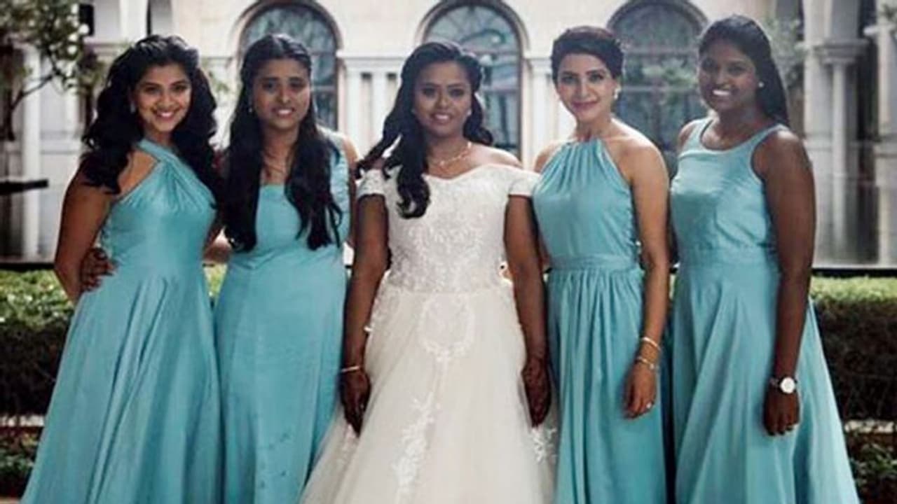 స్నేహితురాలి పెళ్లిలో సమంత హడావిడి! స్నేహితురాలి పెళ్లిలో సమంత హడావిడి!