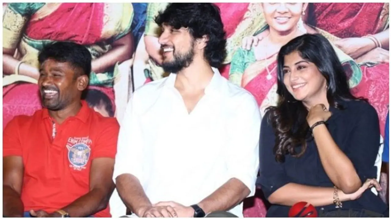 ’தேவராட்டம்’பட பப்ளிசிட்டிக்காக இயக்குநர் பா.ரஞ்சித்தை தேடித்தேடி வம்பிழுக்கும் தயாரிப்பாளர்... ’தேவராட்டம்’பட பப்ளிசிட்டிக்காக இயக்குநர் பா.ரஞ்சித்தை தேடித்தேடி வம்பிழுக்கும் தயாரிப்பாளர்...