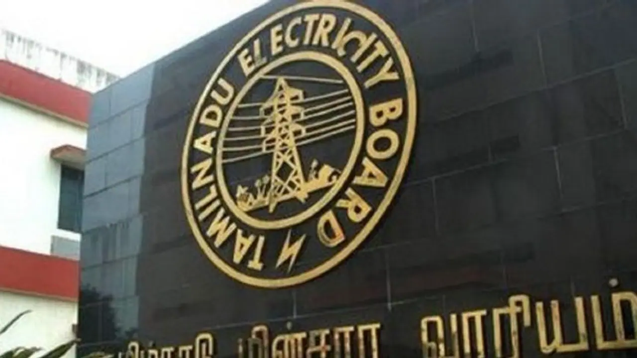 இனி 'ஆப்' மட்டும் போதும்.. மின் கட்டணம் ஈஸியா செலுத்தலாம் !! தமிழக அரசு 'அசத்தல்' அறிவிப்பு ! இனி 'ஆப்' மட்டும் போதும்.. மின் கட்டணம் ஈஸியா செலுத்தலாம் !! தமிழக அரசு 'அசத்தல்' அறிவிப்பு !