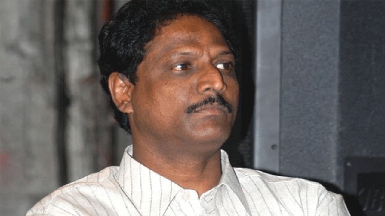 ప్రముఖ టాలీవుడ్ నిర్మాత మృతి... హీరో నాని సంతాపం ప్రముఖ టాలీవుడ్ నిర్మాత మృతి... హీరో నాని సంతాపం