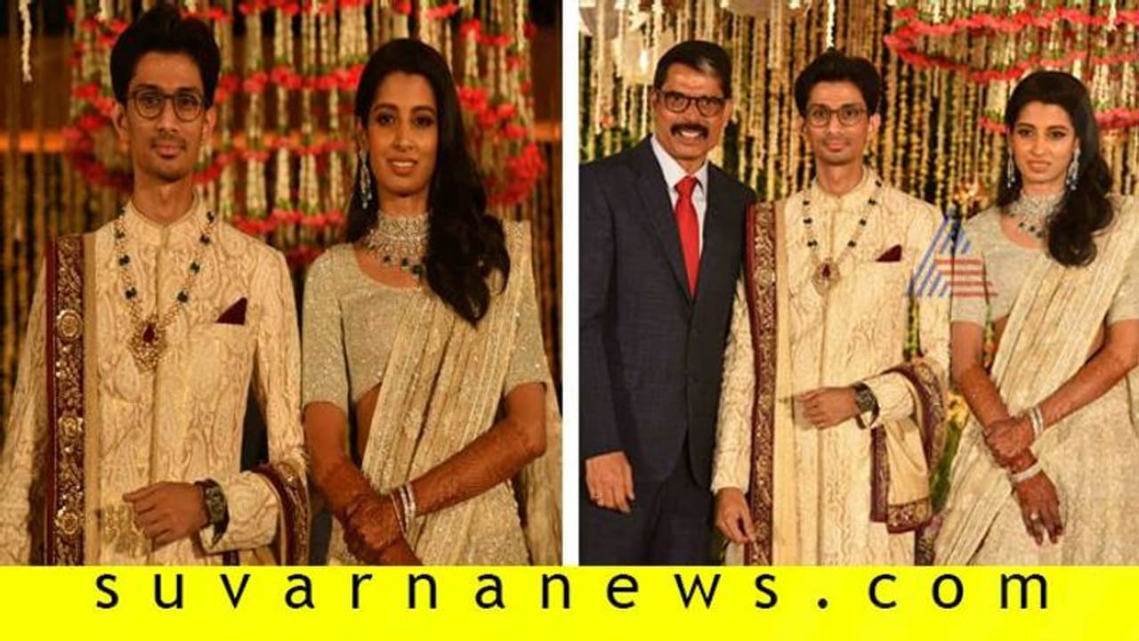 ಉದ್ಯಮಿ ಚರಣ್ ಜತೆಗೆ ಲಹರಿ ವೇಲು ಪುತ್ರಿ ವರ್ಷಾ ವಿವಾಹ! ಉದ್ಯಮಿ ಚರಣ್ ಜತೆಗೆ ಲಹರಿ ವೇಲು ಪುತ್ರಿ ವರ್ಷಾ ವಿವಾಹ!