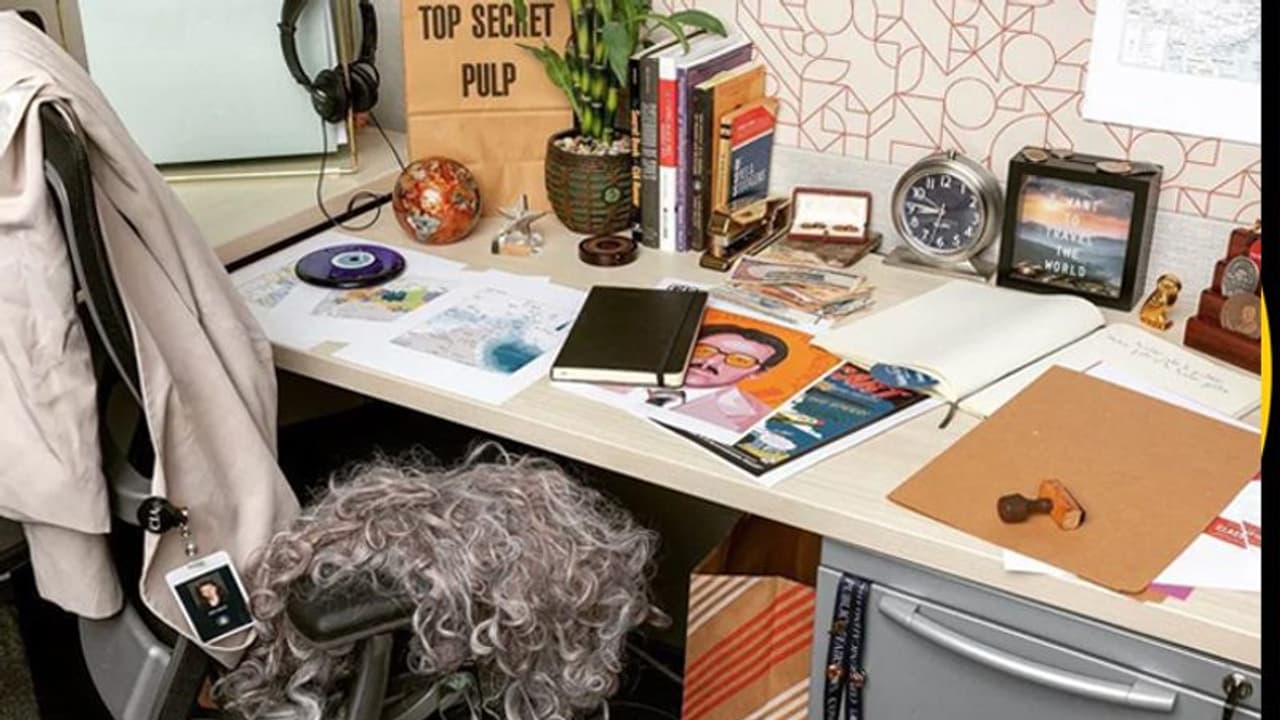 അമേരിക്കൻ ചാരനാവണോ ? ഈചിത്രത്തിലെ ഗൂഢസൂചനകള്‍ കണ്ട് പിടിച്ചാല്‍ മതി...