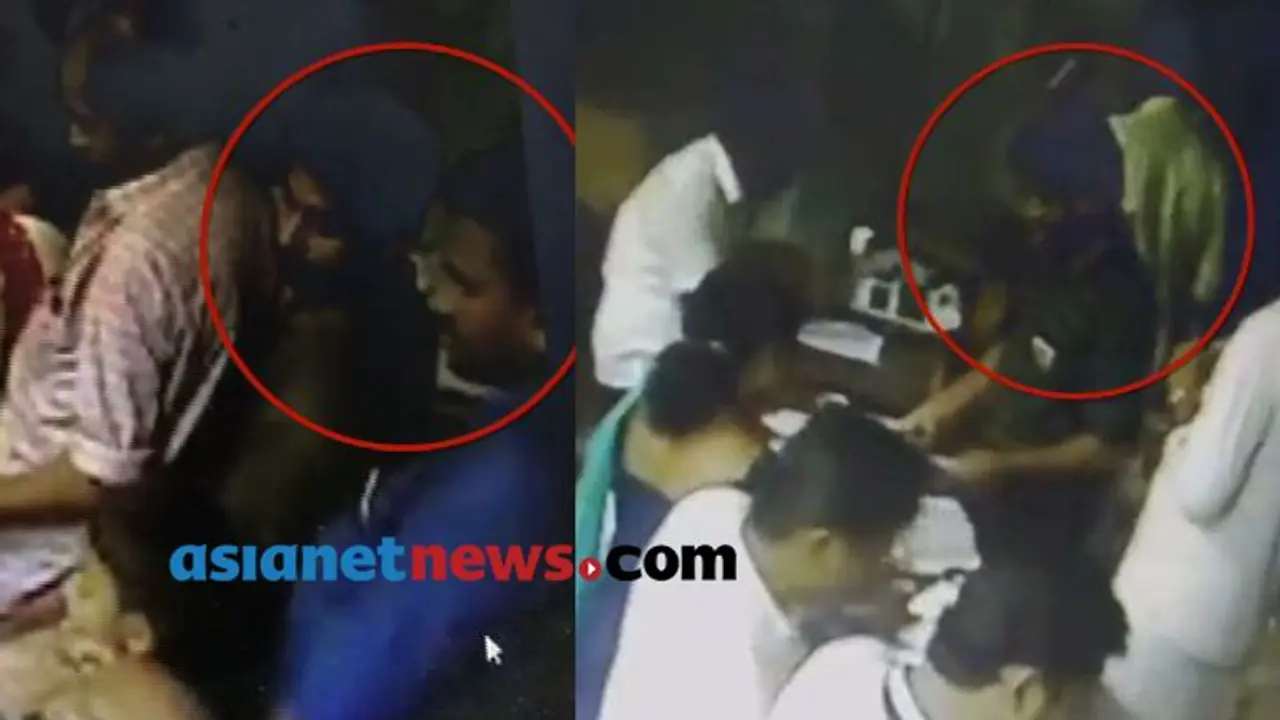 കാസർകോട്ടെ കള്ളവോട്ട്; തെളിവെടുപ്പ് പൂർത്തിയായി; ഒരാൾ രണ്ട് തവണ വോട്ട് ചെയ്തെന്ന് കളക്ടർ കാസർകോട്ടെ കള്ളവോട്ട്; തെളിവെടുപ്പ് പൂർത്തിയായി; ഒരാൾ രണ്ട് തവണ വോട്ട് ചെയ്തെന്ന് കളക്ടർ