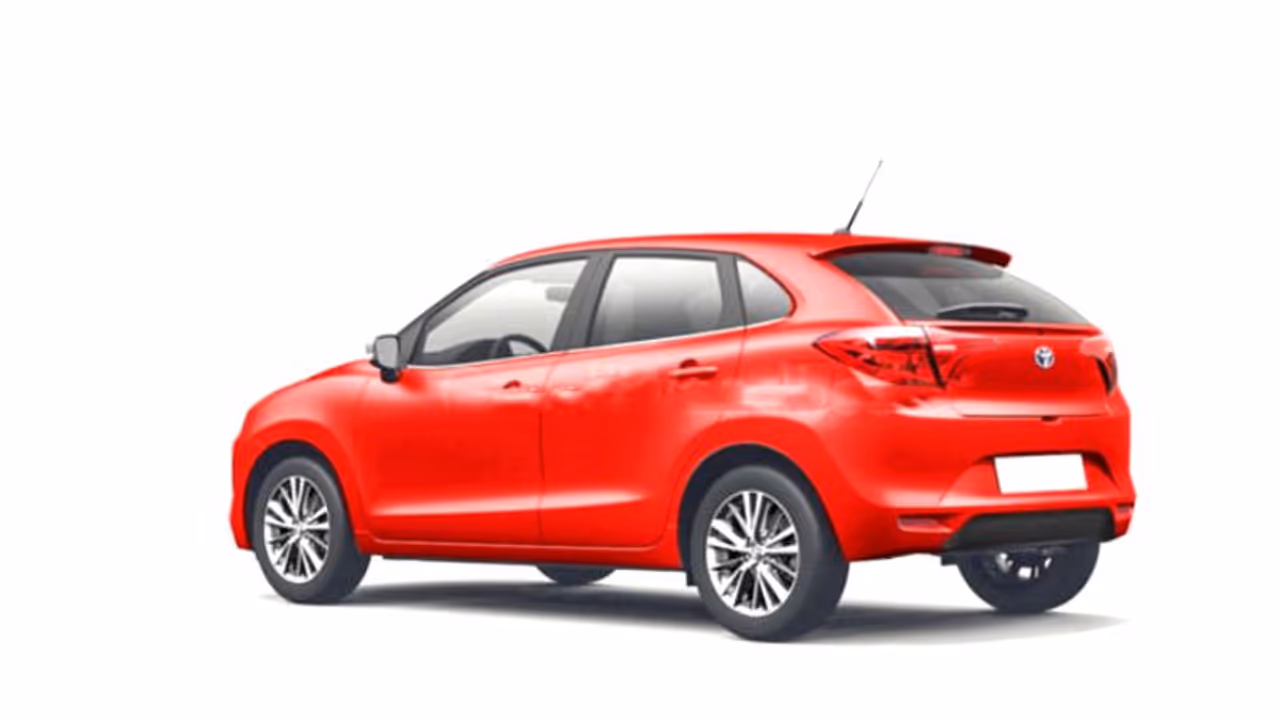 ഇവനാണ് ടൊയോട്ടയായി വേഷം മാറിയെത്തുന്ന ബലേനോ! ഇവനാണ് ടൊയോട്ടയായി വേഷം മാറിയെത്തുന്ന ബലേനോ!