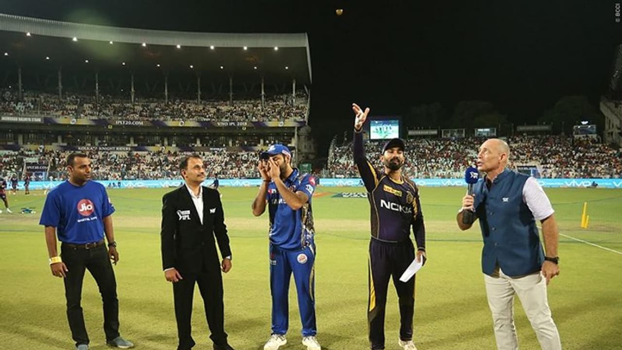 IPL 2019: ಟಾಸ್ ಗೆದ್ದ ಮುಂಬೈ ಫೀಲ್ಡಿಂಗ್ ಆಯ್ಕೆ! IPL 2019: ಟಾಸ್ ಗೆದ್ದ ಮುಂಬೈ ಫೀಲ್ಡಿಂಗ್ ಆಯ್ಕೆ!