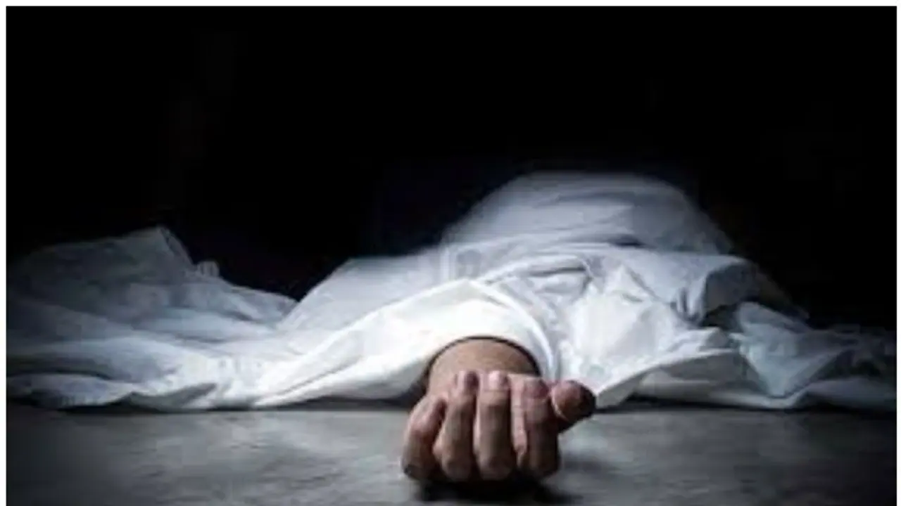 നിരന്തരം ശകാരം; മകൻ അച്ഛനെ കൊലപ്പെടുത്തിയ ശേഷം മൃതദേഹം വെട്ടിനുറുക്കി നിരന്തരം ശകാരം; മകൻ അച്ഛനെ കൊലപ്പെടുത്തിയ ശേഷം മൃതദേഹം വെട്ടിനുറുക്കി