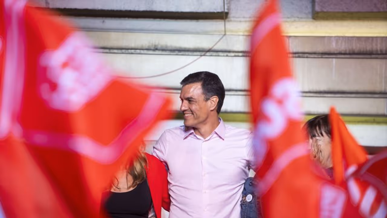 Spain general election: Socialists enter arena while far right manages to breach wall